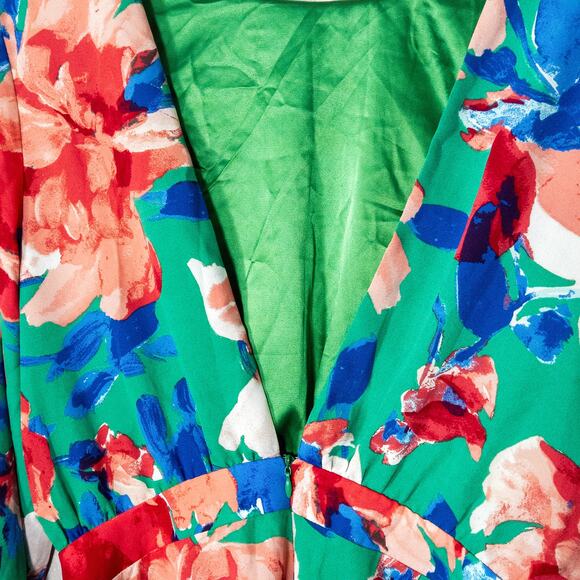 Lulus Floral Romper Open Back Green Multicolor Size Large Romantic - Picture 9 of 12